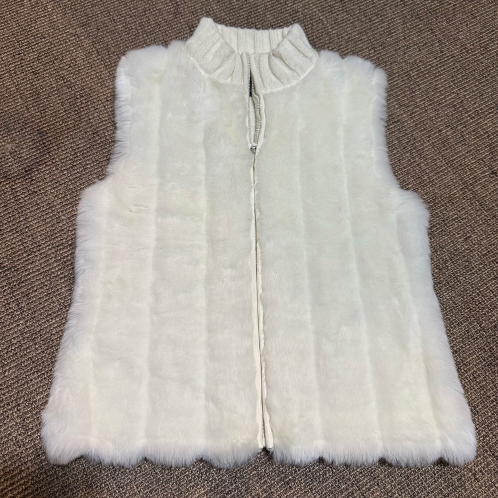 I Doll Faux Fur White Vest Y2K Vintage